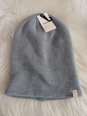 NWT NEW Vuori Gray Alpine Waffle Knit Beanie Hat Light Cloud